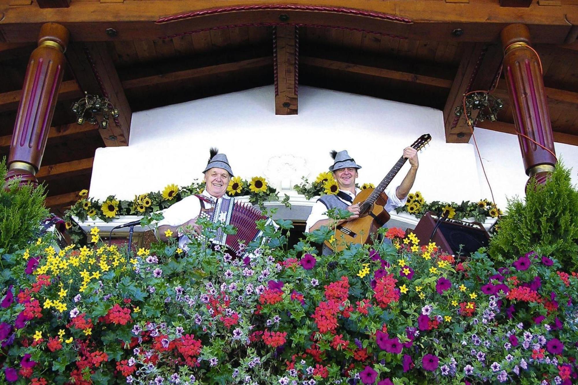 Apartments Schatzberg-Haus, Wildschoenau-เอาฟาค์ ภายนอก รูปภาพ